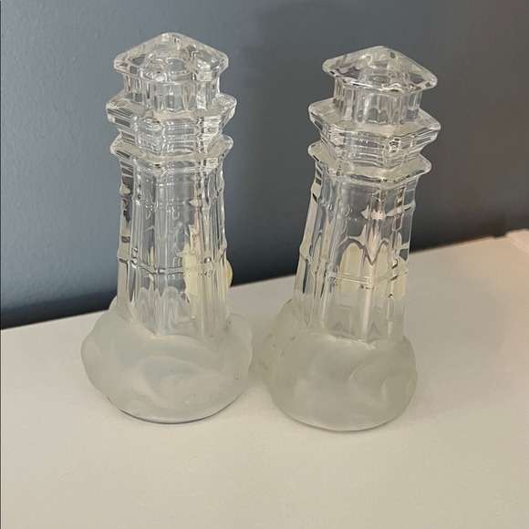Lenox Clear Crystal Lighthouse Salt and Pepper Shakers - Picture 2 of 3
